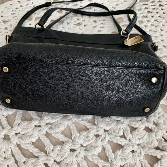 Coach Black Leather Shoulder bag with AdjustableStraps - Picture 12 of 17